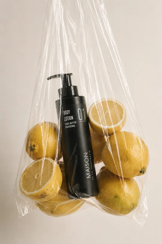 Maison de la Parfumerie – Styled product photography